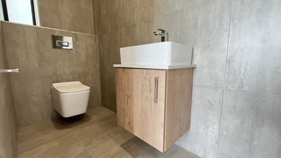 2 Bedroom Property for Sale in Hartenbos Central Western Cape